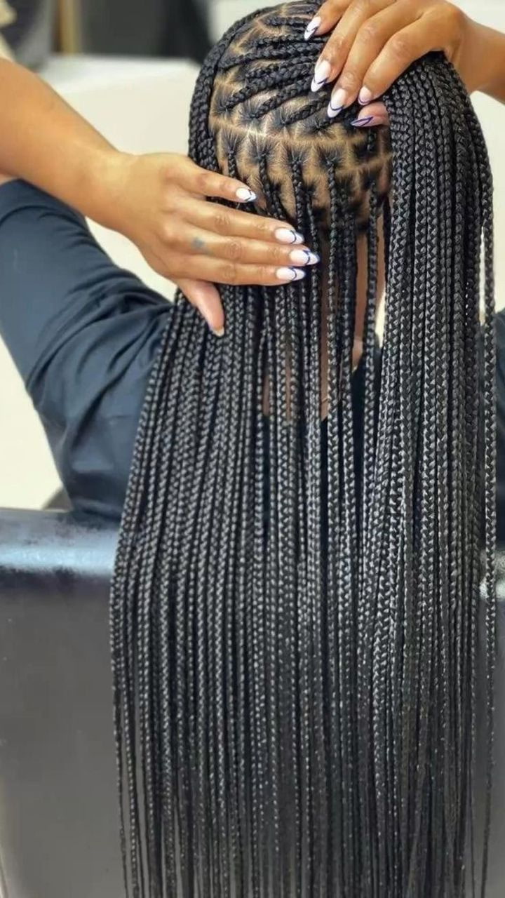 Small knotless box braids
